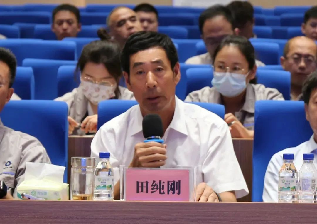 這家企業(yè)順利召開2023年中期會(huì)！近日開展了噴粉技能競(jìng)賽