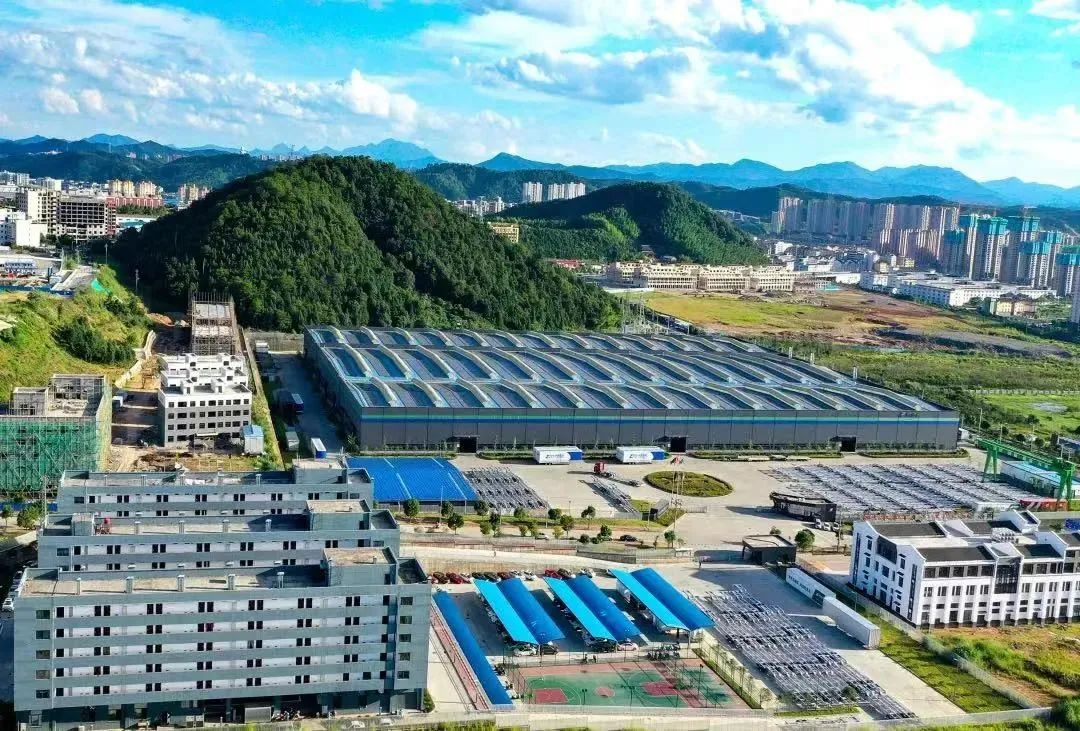 投資300萬，這家企業(yè)承包寧德時(shí)代新能源電池托盤加工項(xiàng)目后，引進(jìn)噴粉線！